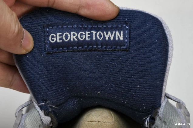 Georgetown  Air Retro AJ4-1043505 Jordan 4 PE 1218